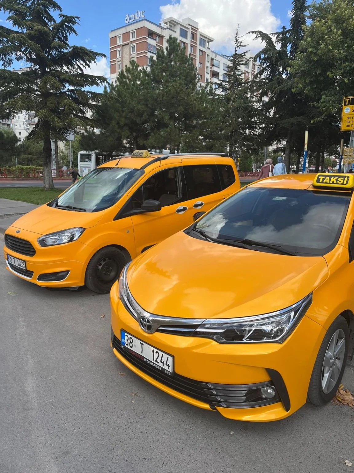 Taksim Taksi Talas sarı taksi araçları
